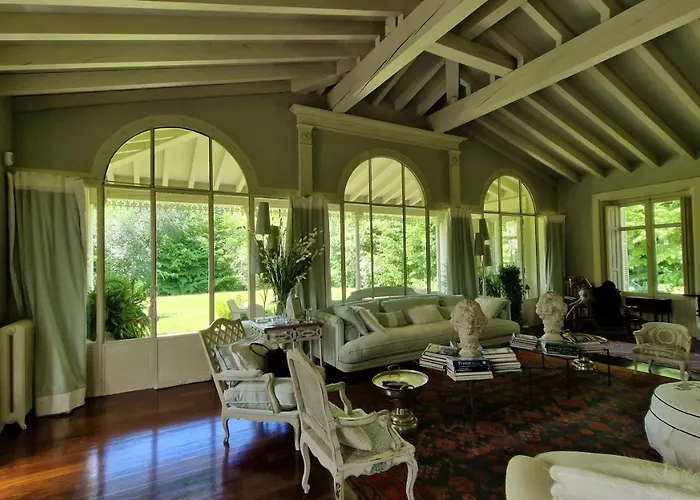 Caserta * Hondarribia